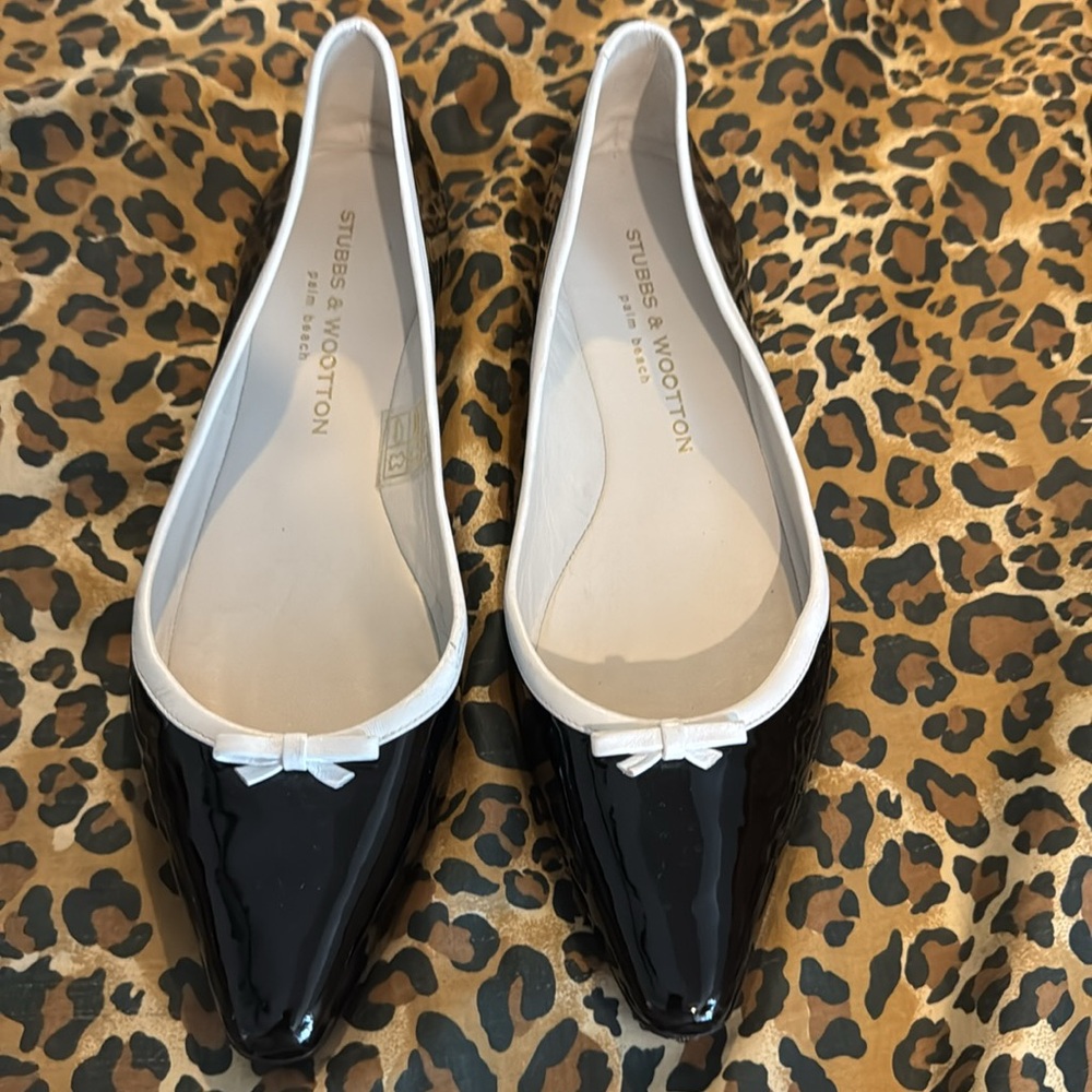 Stubbs & Wootton Black and White Flats with Elegant Trim - Picture 3 of 11